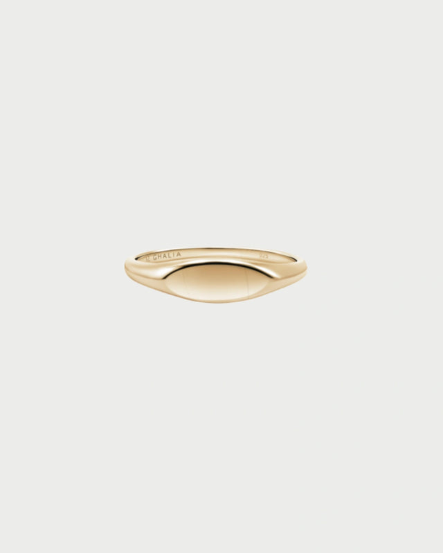 INITIAL RING GOLD