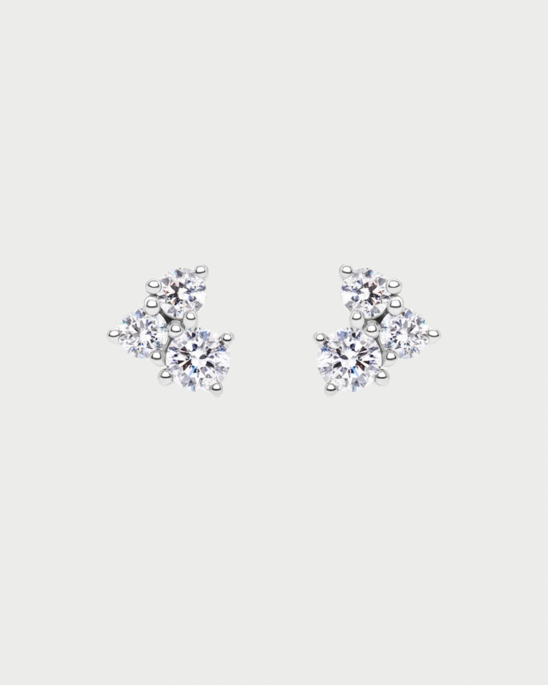 THREE PAVE STUDS SILVER