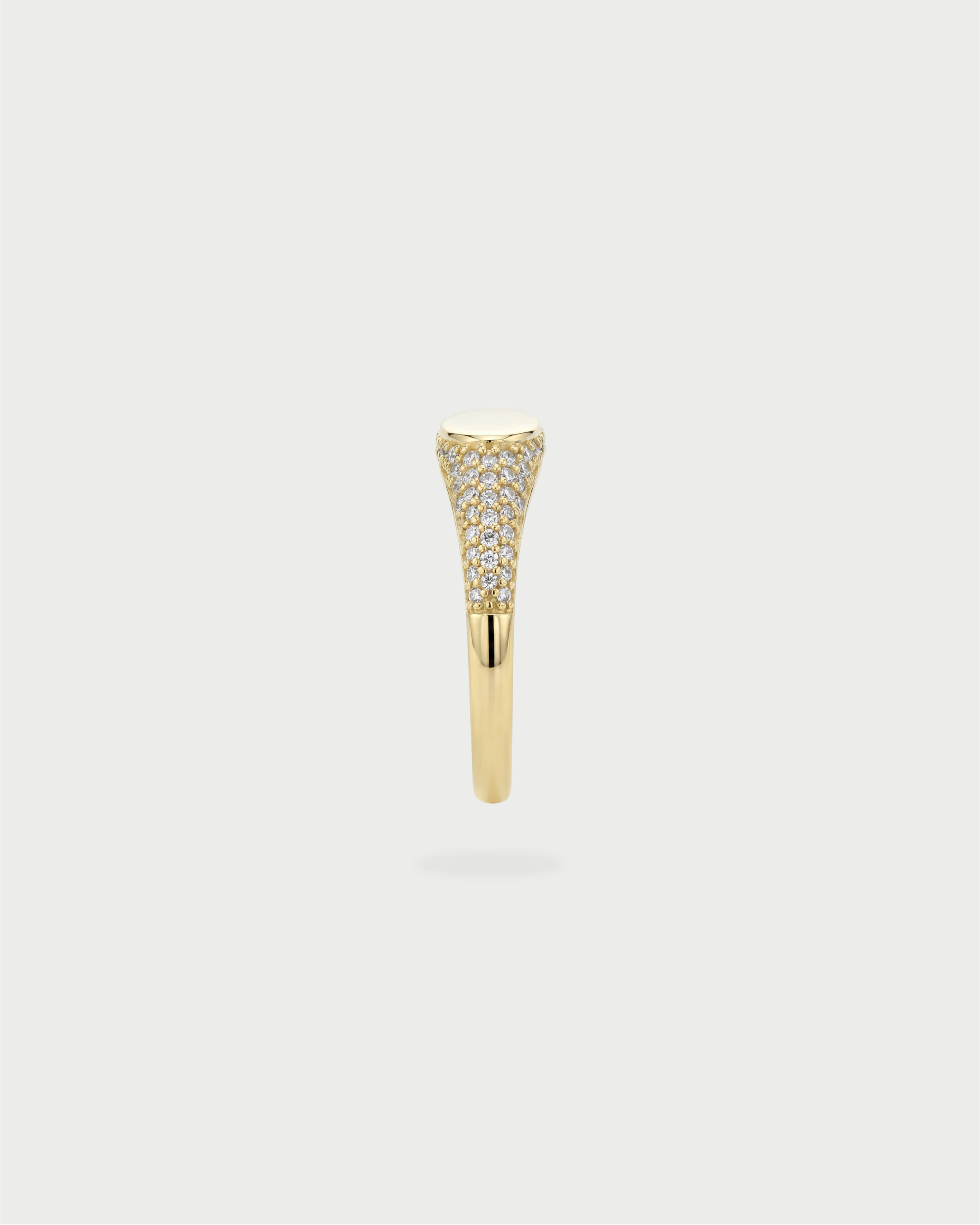 PAVE INITIAL RING GOLD