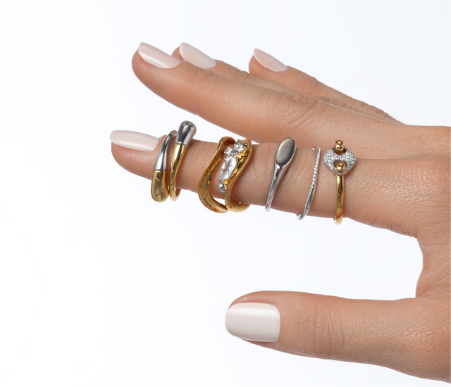 SINGLE INFINITY PAVE RING