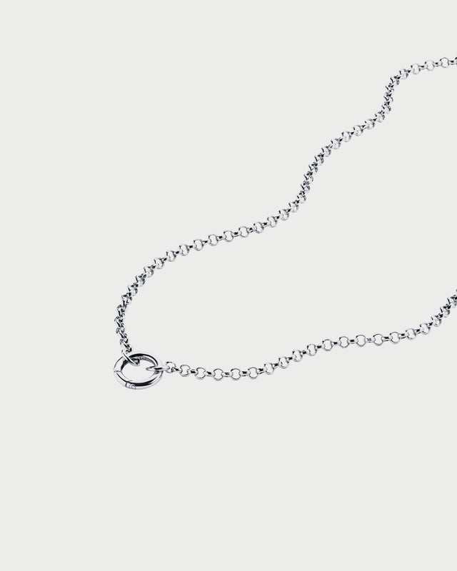 ROLO CHAIN CHARM NECKLACE SILVER