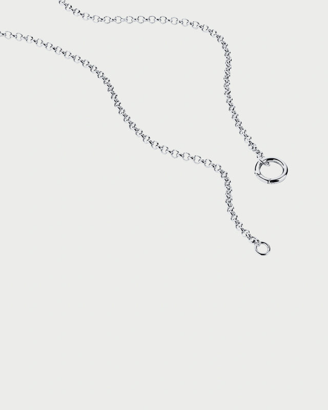 ROLO CHAIN CHARM NECKLACE SILVER