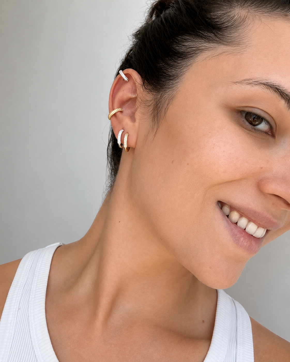 SINGLE GOLD PAVE EAR CUFF