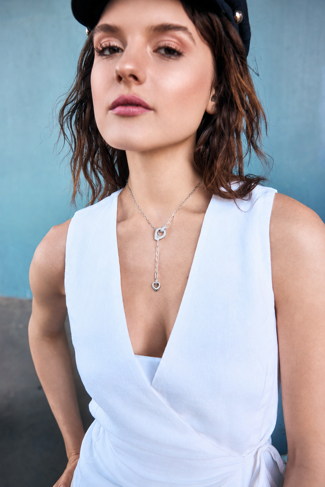 T-BAR KNOT NECKLACE SILVER