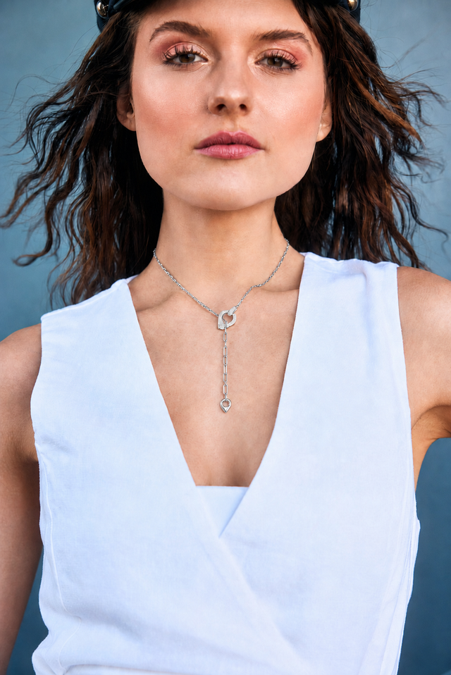 T-BAR KNOT NECKLACE SILVER