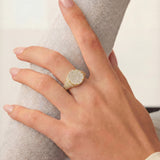 PAVE SIGNET RING GOLD