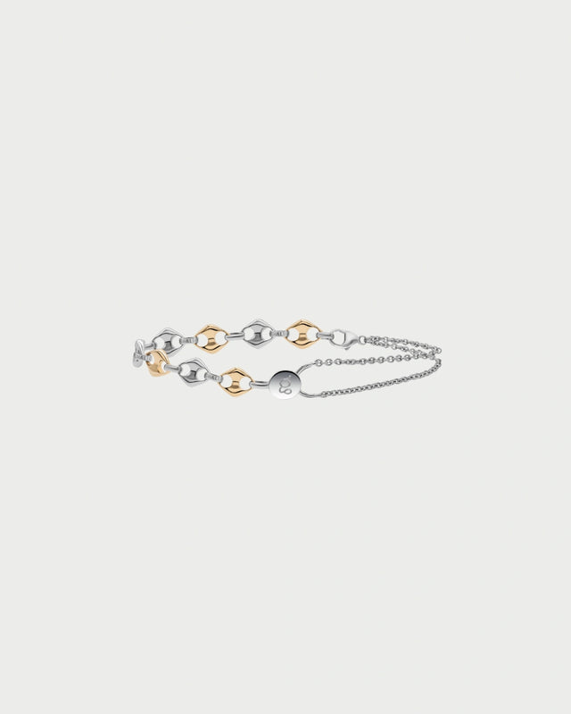 INFINITY LOOPS BRACELET